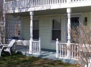 22 Maxim Pl, Quincy, MA 02169