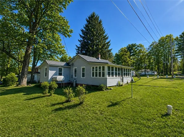 24123 Bloomfield Dr, Union City, PA 16438