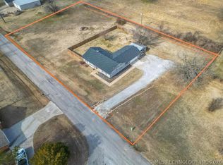 12111 W 66th Pl S, Sapulpa, OK 74066