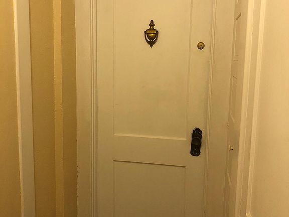 2nd image of 119 Crestwood Ave #2