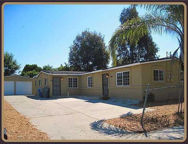 1st image of 811 N Citrus Ave