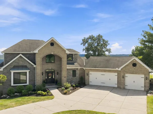 33 Saint Andrews Dr, North Bend, OH 45052