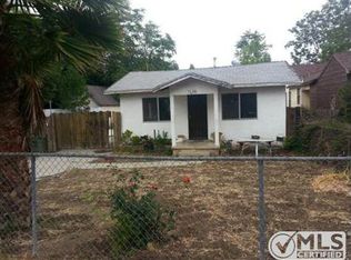 7438 Remmet Ave, Canoga Park, CA 91303