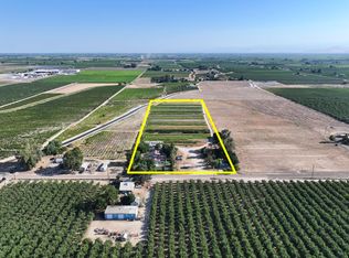 12646 E Kamm Ave, Kingsburg, CA 93631