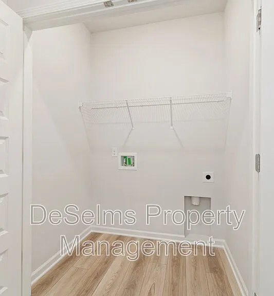 431 Alcott Way — Photo 7