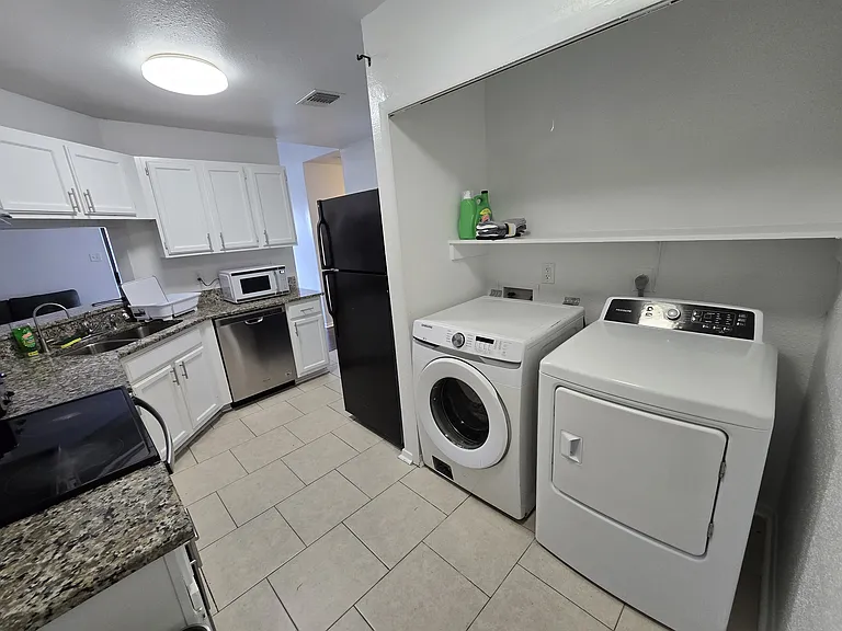 4111 Sunrise Terrace Dr — Photo 17