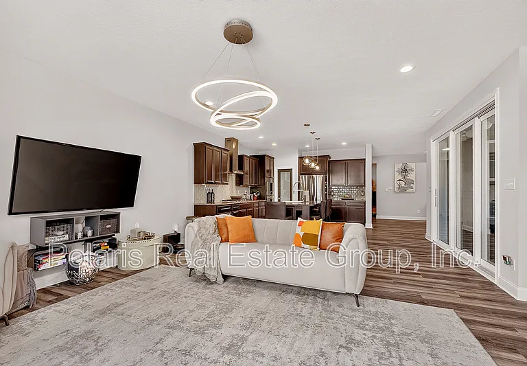 14217 James Dean Dr — Photo 9