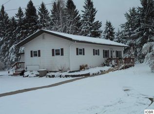 21582 Airport Rd, Grand Rapids, MN 55744