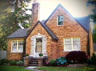 1573 Whitehall Rd, Muskegon, MI 49445