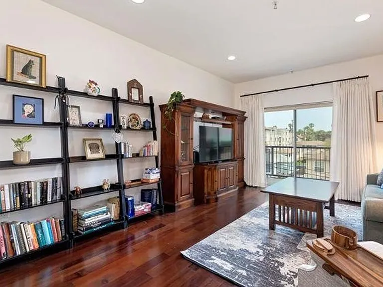 7100 Alvern St #412 — Photo 11