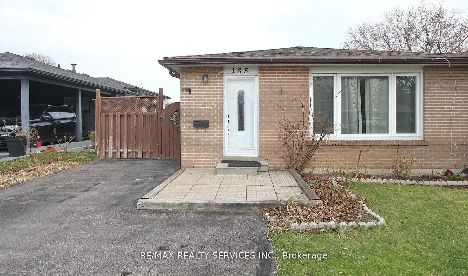 4 bed, $3,200 — Photo 2