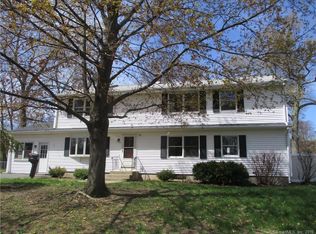 7 Fernwood Ave, Enfield, CT 06082