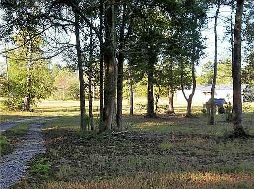 3rd image of 21224 E Trails End Rd