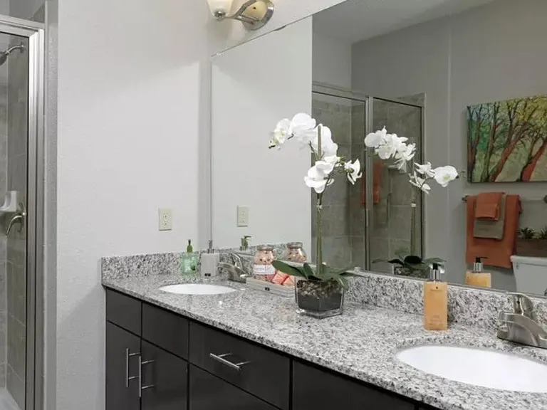 Arbours at Crown Point — Photo 13