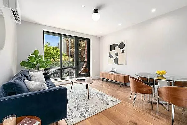Rented by Blue Egg Realty Corp | media 30