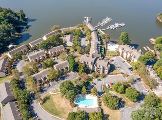 14623 Waterside Dr, Charlotte, NC 28278
