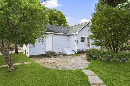1st image of 684 Montauk Hwy