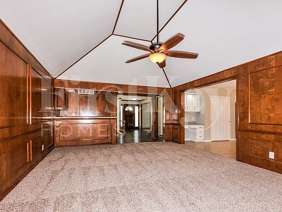 4th image of 9777 Gerald Dr