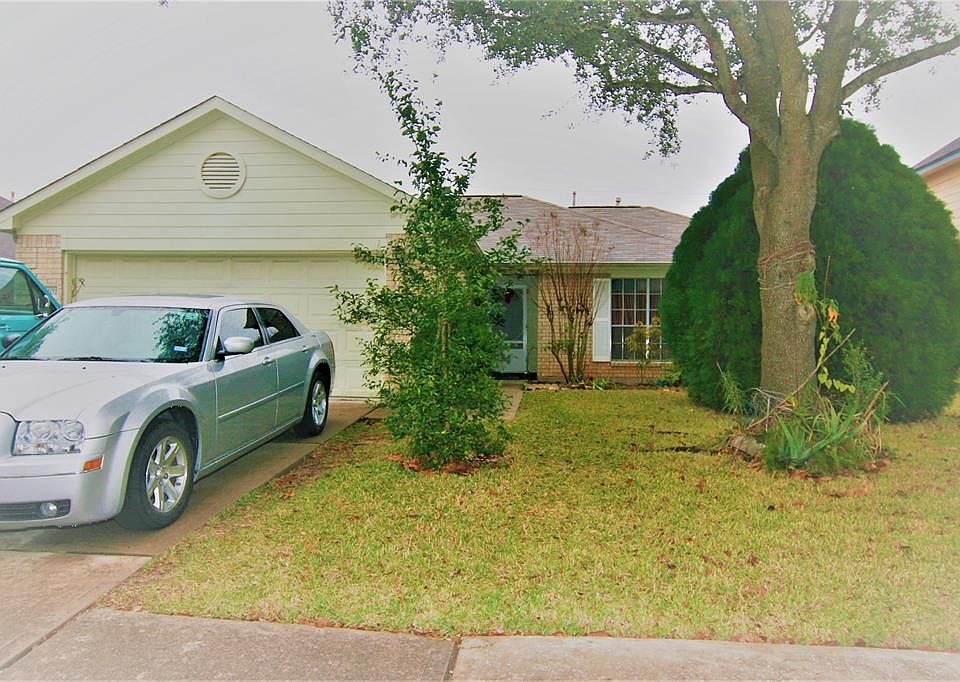 1st image of 5402 Santrey Dr