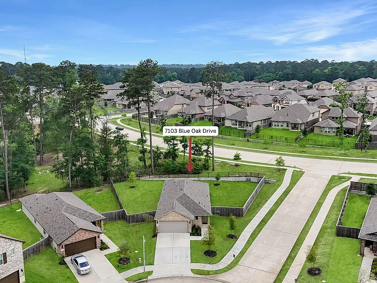 7103 Blue Oak Dr — Photo 1