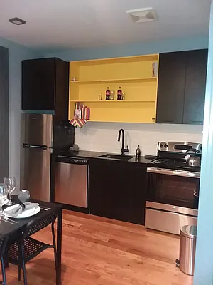 Rented by Lodger Corp | media 4