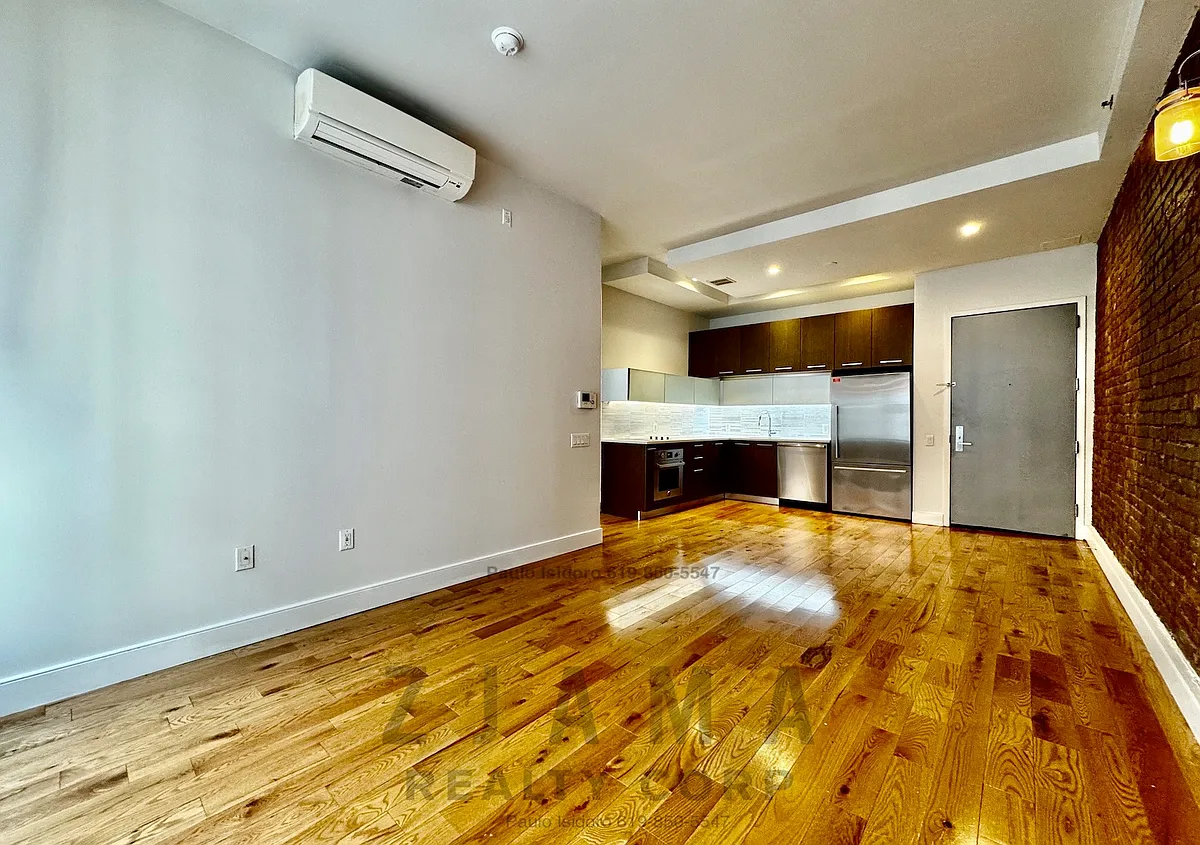 Building Photo - 72 Willoughby St #3C