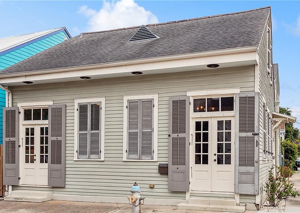1st image of 802 Harmony St