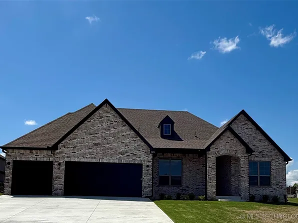 9524 N 144th East Ave, Owasso, OK 74055