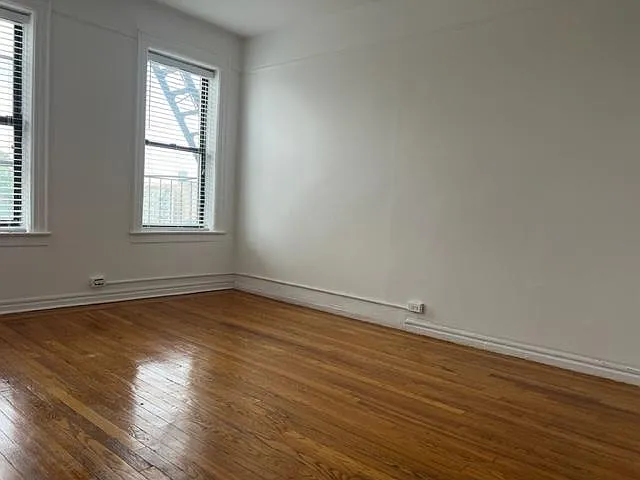 3067 Roberts Ave #7K — Photo 1