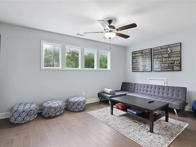 257 Birch St — Photo 13