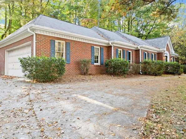 5692 Bloomingdale Ct, Peachtree Corners, GA 30092