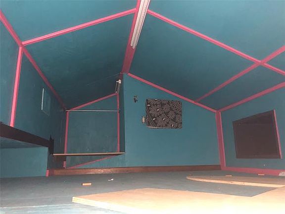 3rd image of 2710 Broken Bough Trl