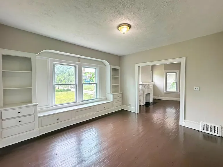 3454 E 118th St — Photo 39