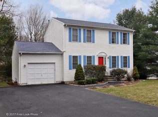 25 Cobblestone Ter, Coventry, RI 02816