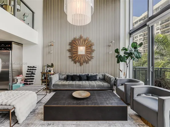 6000 Collins Ave, Miami Beach, FL