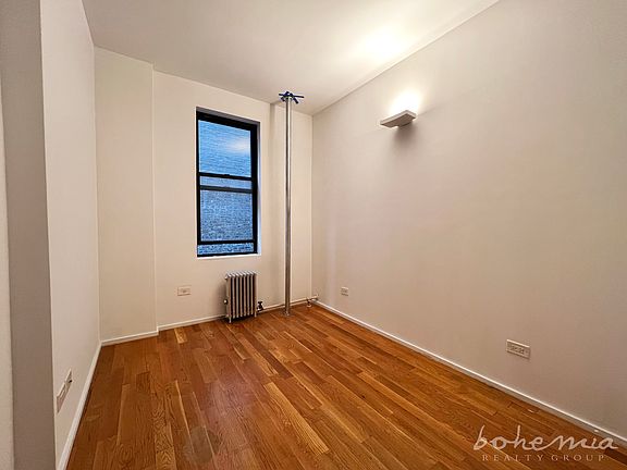 5th image of 580 Saint Nicholas Ave APT 4L