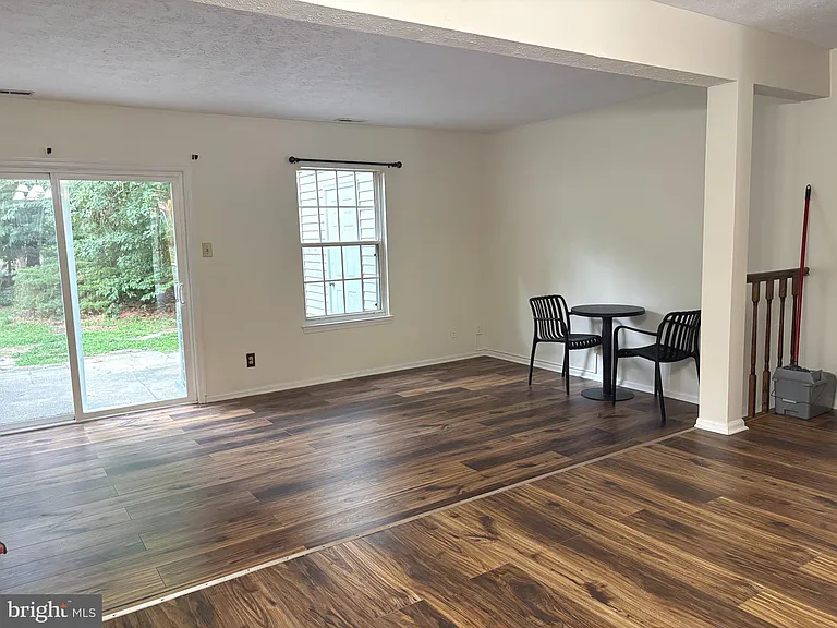 16 Dorchester Cir — Photo 4