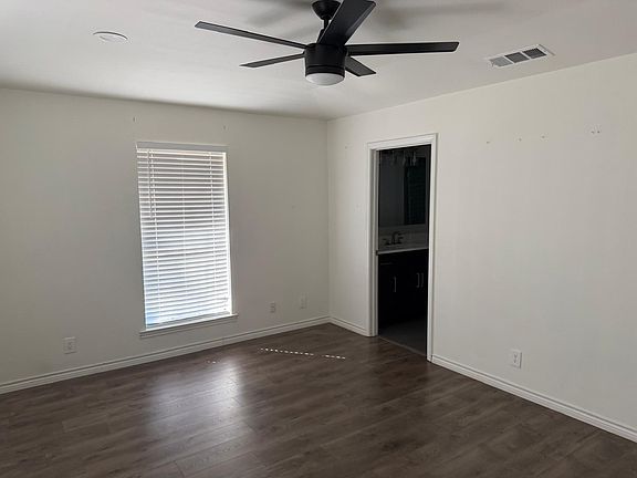 3rd image of 2928 Almeta Ln