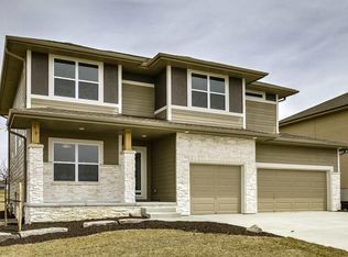 23 Bayberry Cir, Council Bluffs, IA 51503