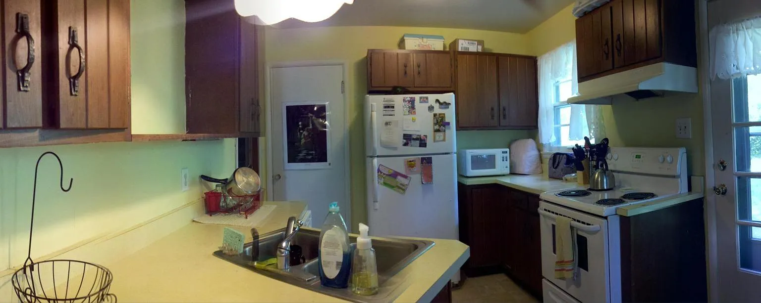 3 bed, 1162 sqft, $1,900 — Photo 2