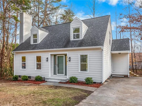 976 Chatfield Dr, Jamestown, NC 27282