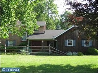 100 Gelsinger Rd, Sinking Spring, PA 19608