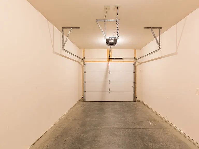 3350 Crater Lake Ave #A — Photo 39