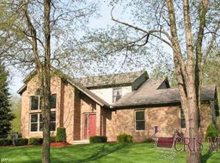 6820 Cleveland Massillon Rd, Clinton, OH 44216