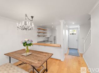 1470 Creekside Dr APT 4, Walnut Creek, CA 94596