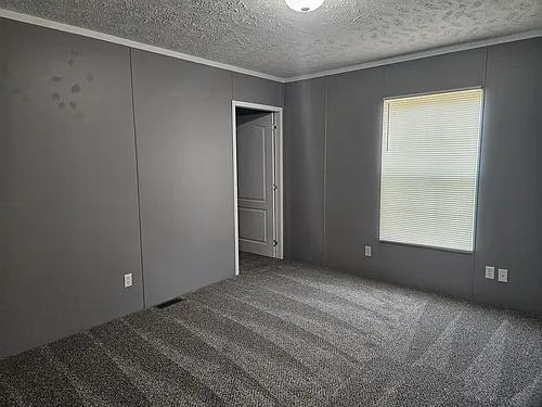 750 Dunlop Ln Photo 1