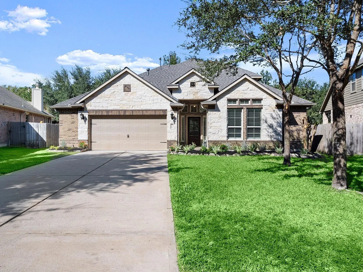 4 bed, 3.5 bath, 3023 sqft, $4,200 — Photo 1