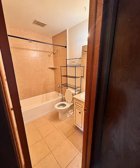 1401 Cypress Dr — Photo 6
