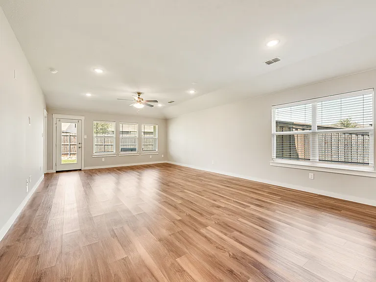 1200 Kanata Ct — Photo 14