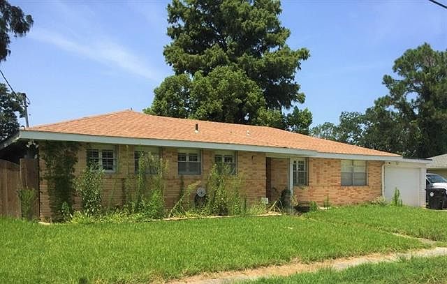 1st image of 4756 Charlene Dr